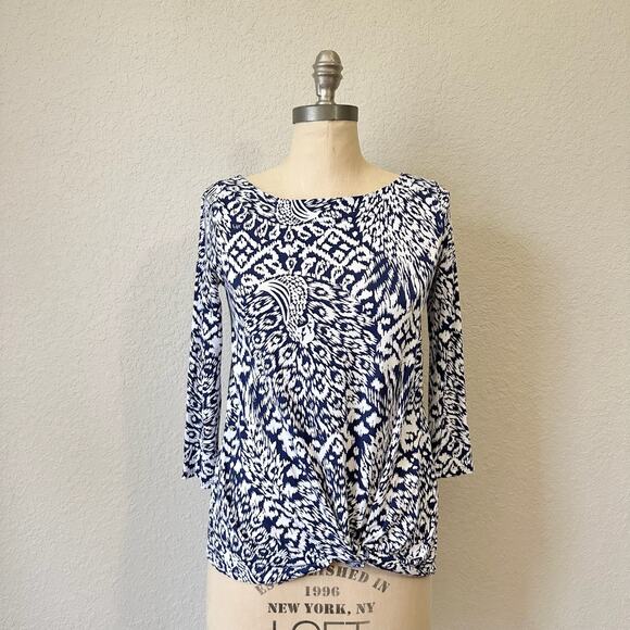 LILLY PULITZER Long Sleeve Top Blue White Ikat Twist Front Knit Boho - Picture 1 of 10